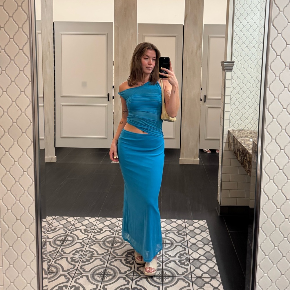 Elegant Blue One-Shoulder Dress